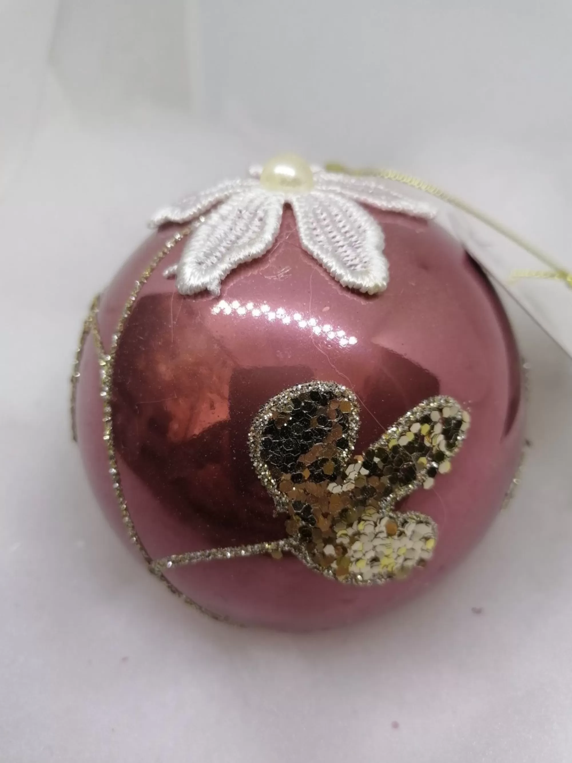 Flash Sale La Maison du Père Noël Boule De Noël Effet Miroir Vieux Rose A Fleurs Blanc-Dore